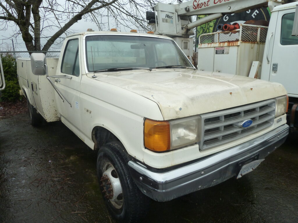 1990 FORD 450