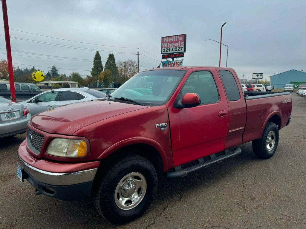2000 Ford F-150 WS SuperCab Short Bed 2WD