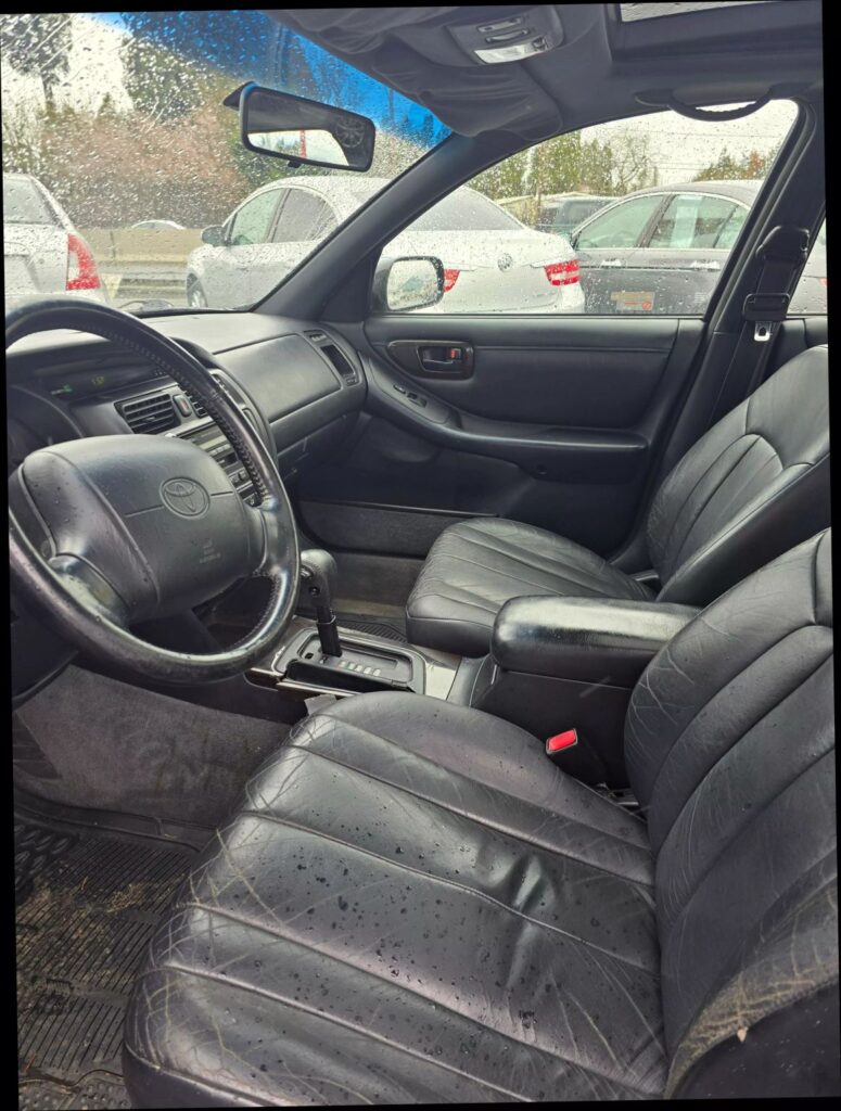 1997 Toyota Avalon XL