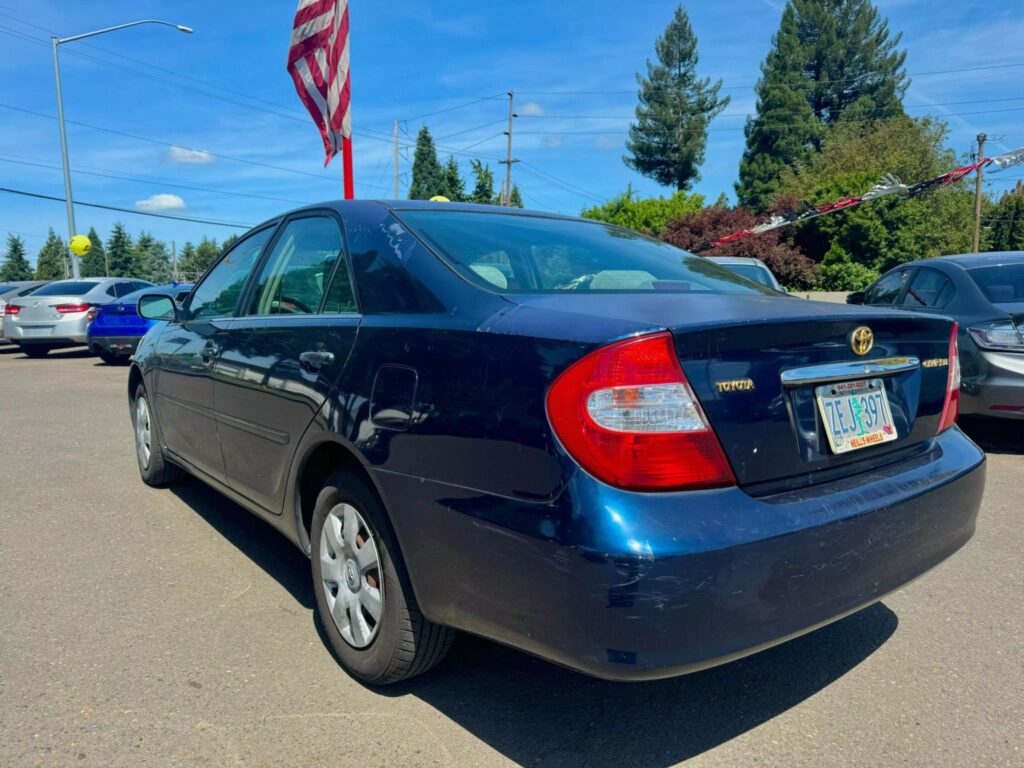 2002 Toyota Camry LE