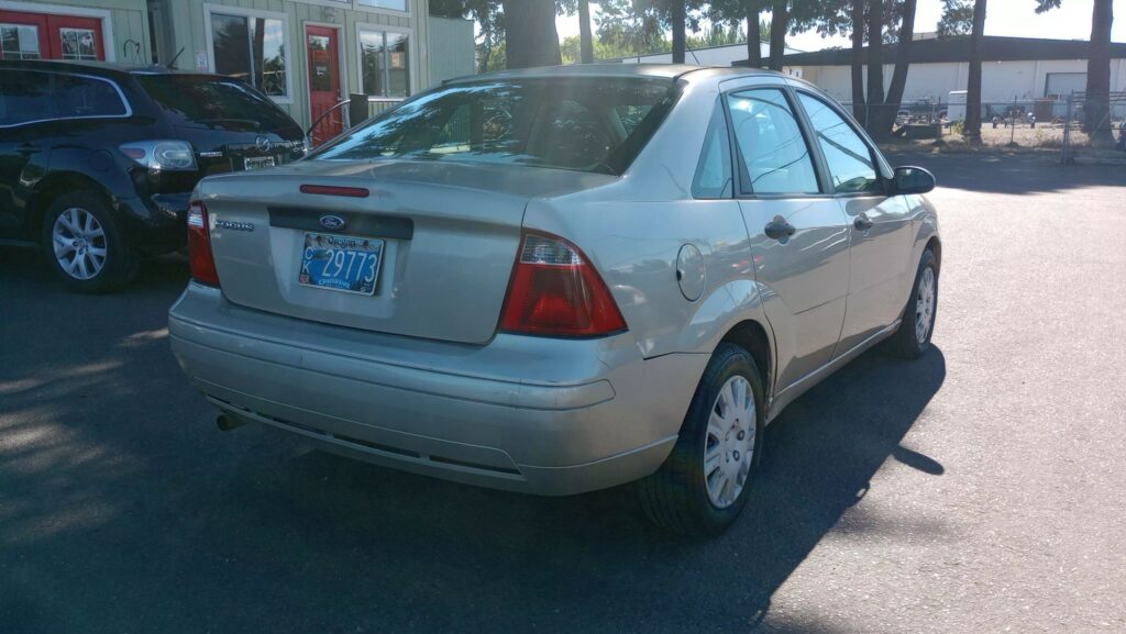 2007 Ford Focus ZX4 S