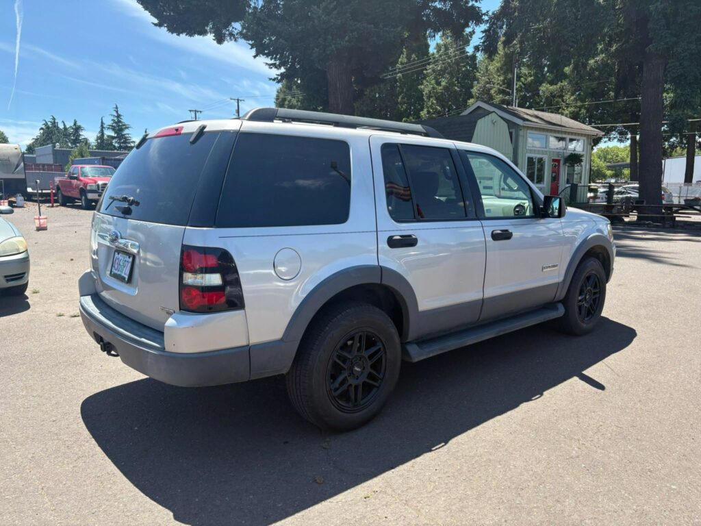 2006 Ford Explorer XLT