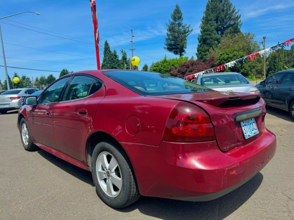 2006 Pontiac Grand Prix Base