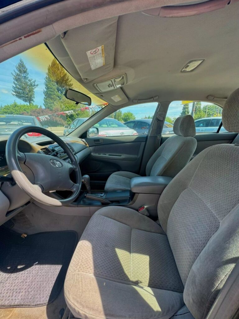 2002 Toyota Camry LE