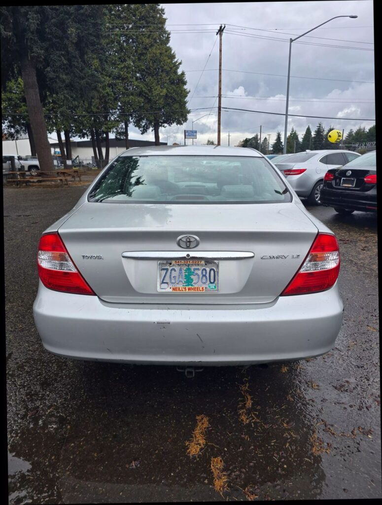 2003 Toyota Camry LE