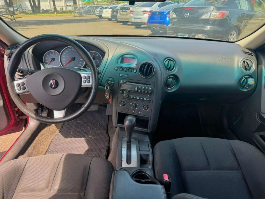 2006 Pontiac Grand Prix Base