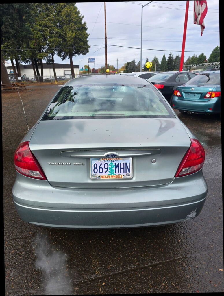 2006 Ford Taurus SEL