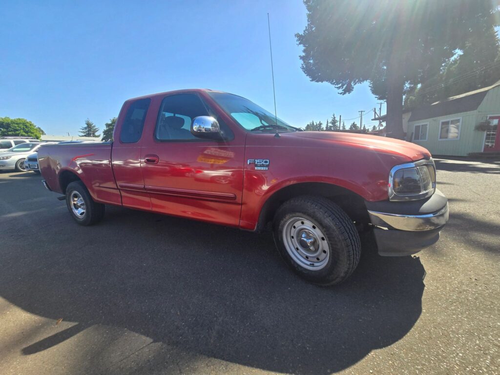 2002 Ford F-150 XLT
