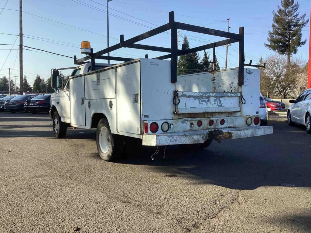 1997 Ford F-350 Super Duty XL Reg. Cab 4WD