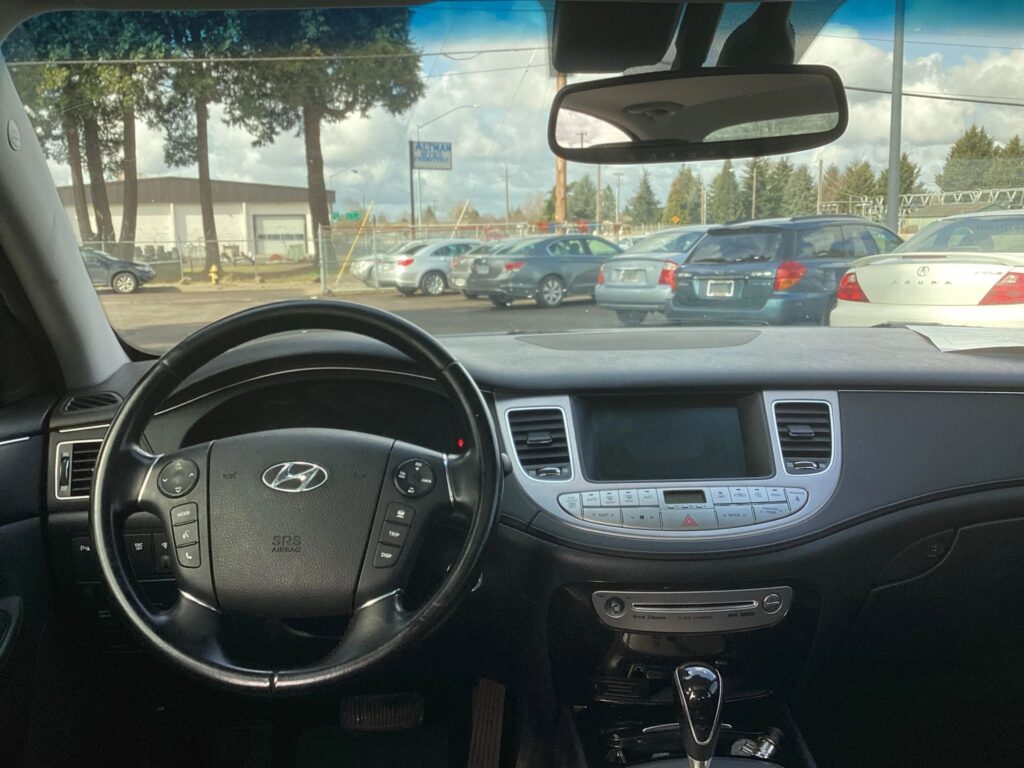 2012 Hyundai Genesis Premium
