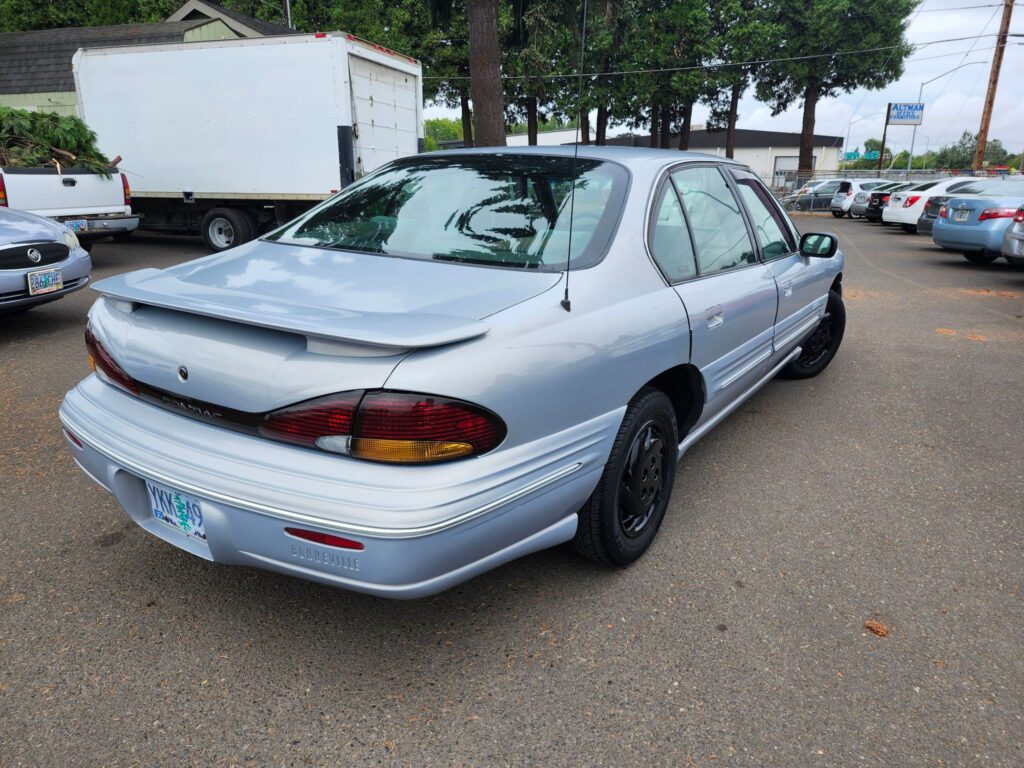 1998 Pontiac Bonneville Special Edition