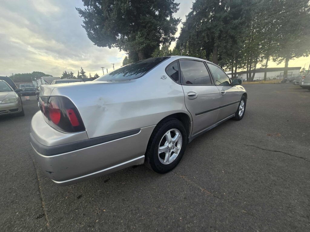 2005 Chevrolet Impala Base