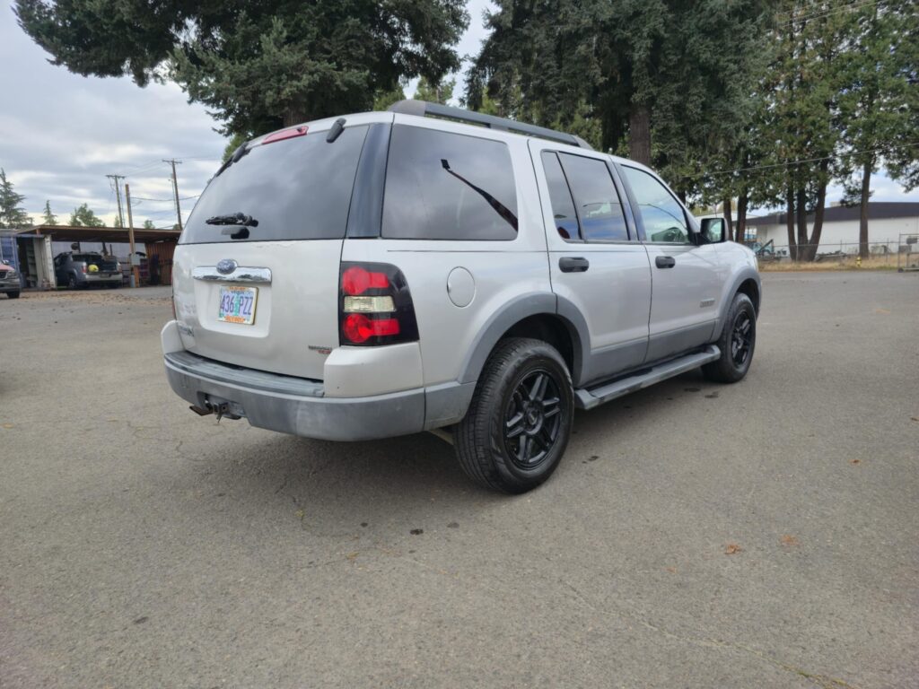 2006 Ford Explorer XLT