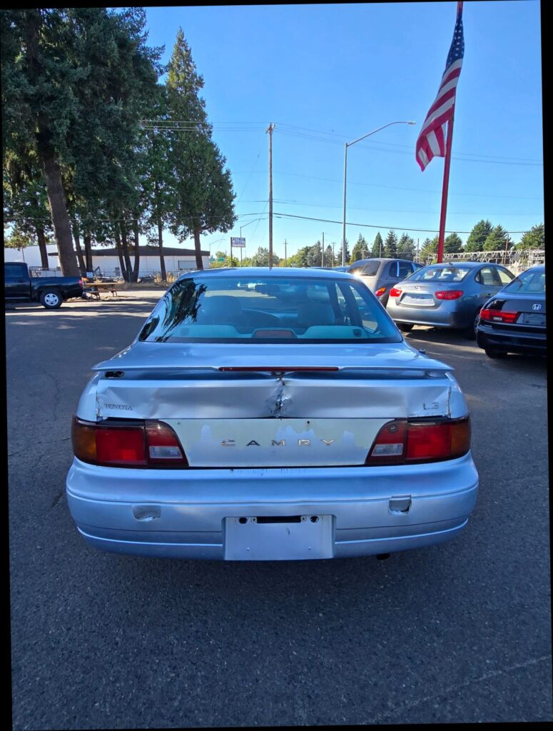 1996 Toyota Camry DX