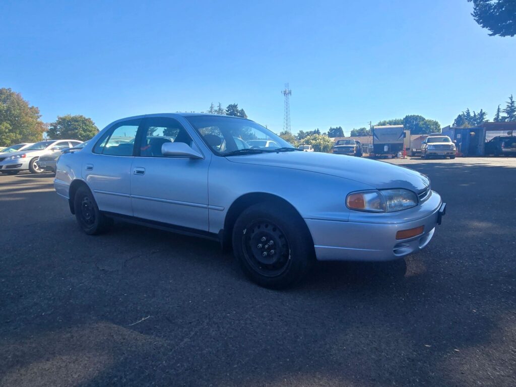 1996 Toyota Camry DX