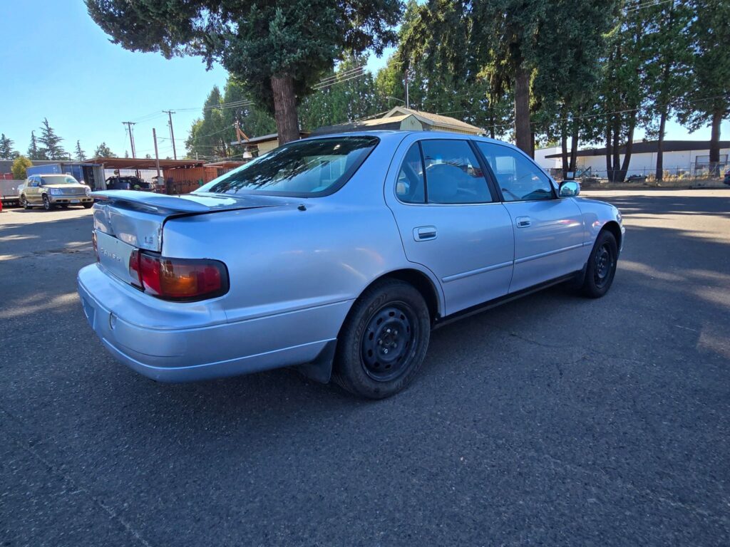 1996 Toyota Camry DX