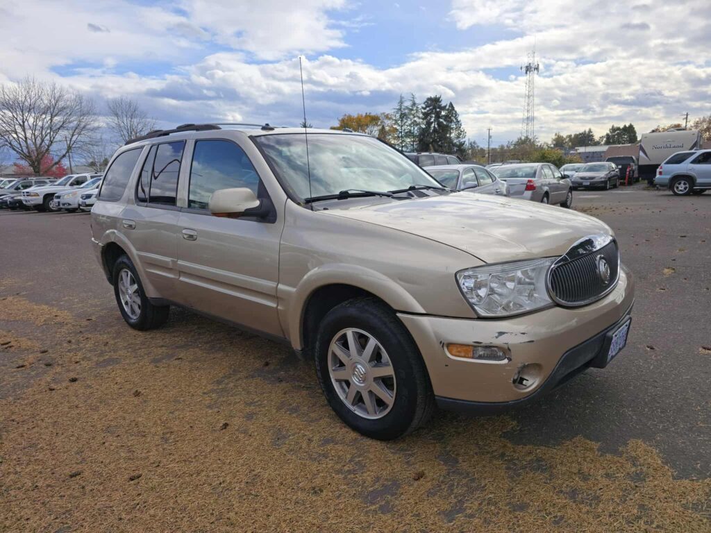 2004 Buick Rainier Base