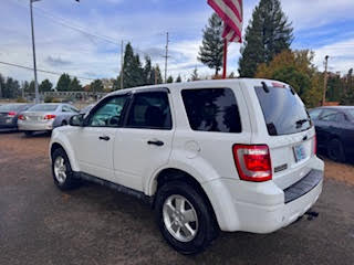 2011 Ford Escape XLS
