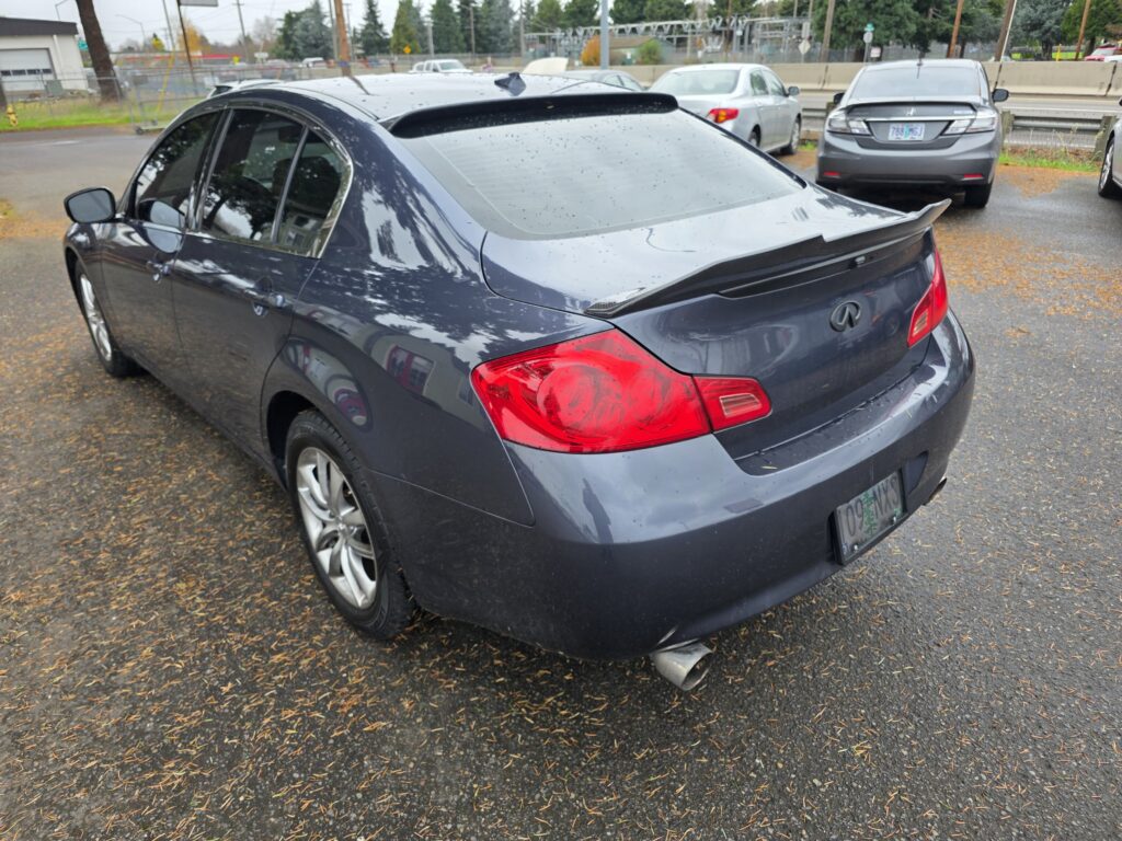 2009 Infiniti G37