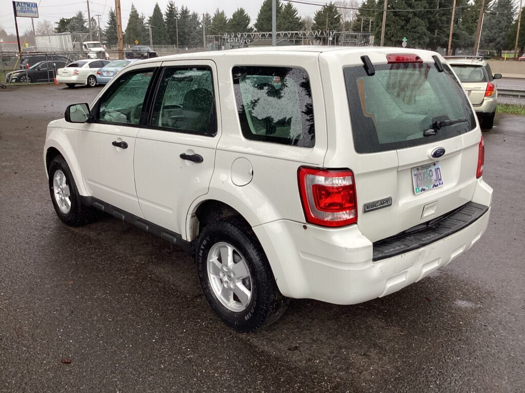 2011 Ford Escape XLS