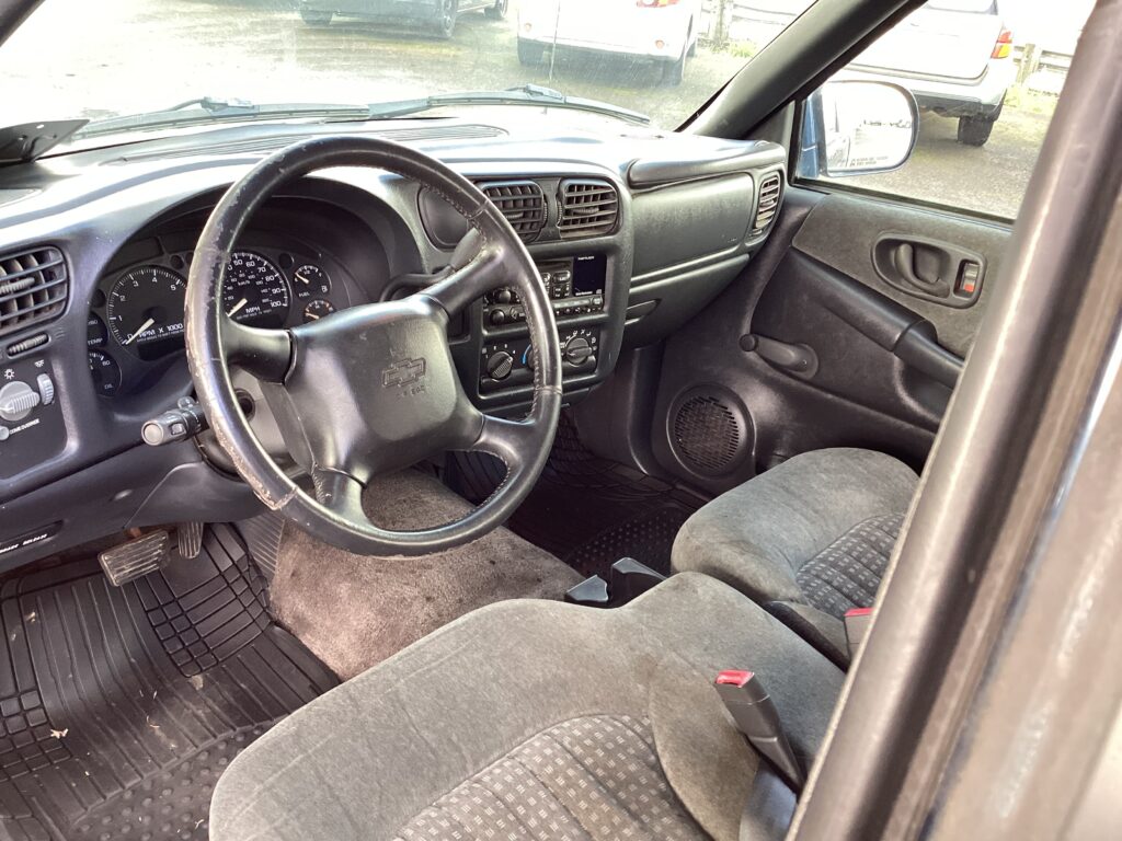 2002 Chevrolet S-10 XL