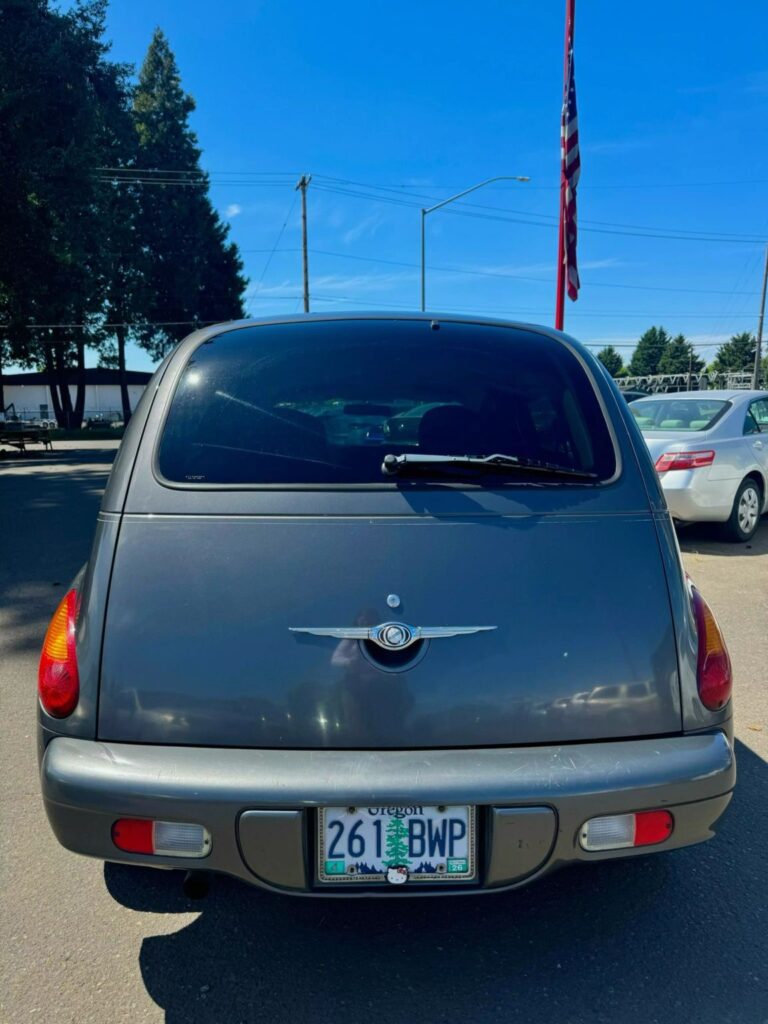 2004 Chrysler PT Cruiser Base