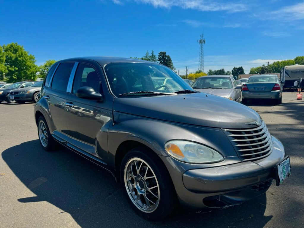 2004 Chrysler PT Cruiser Base