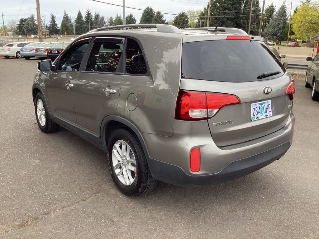 2014 KIA Sorento LX