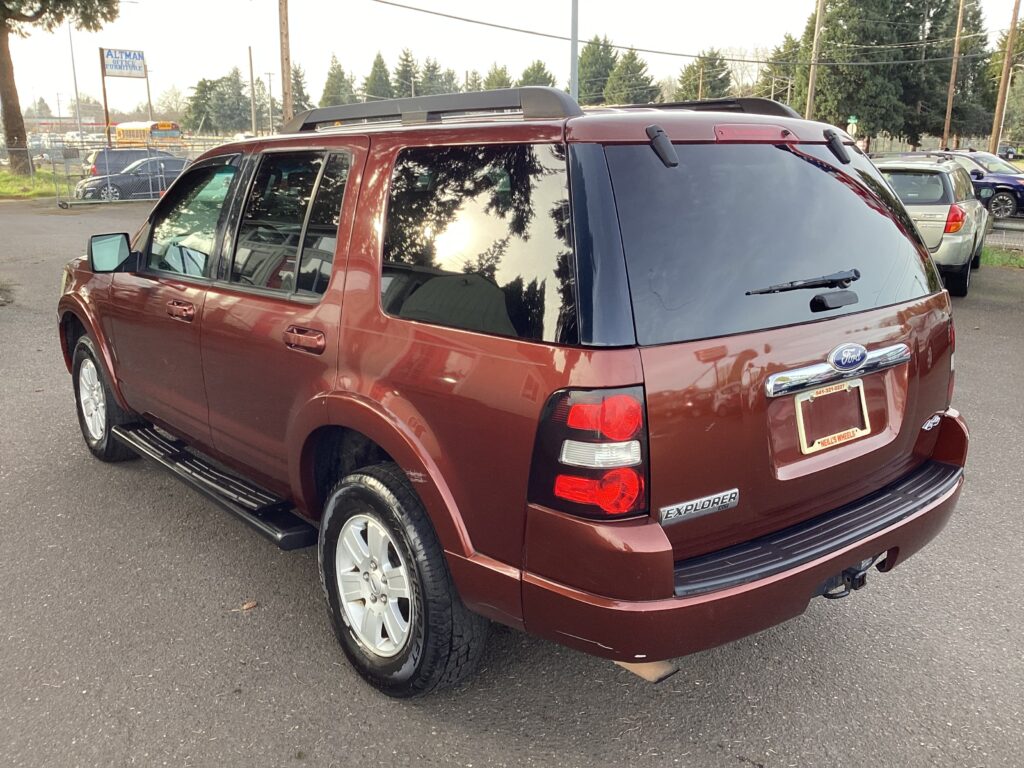 2010 Ford Explorer XLT