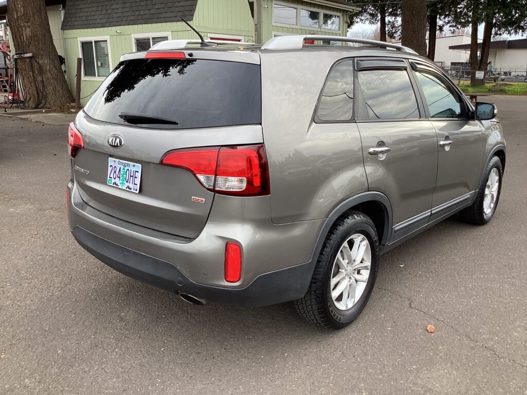 2014 KIA Sorento LX