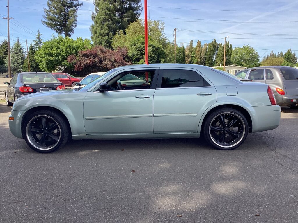 2006 Chrysler 300 Base