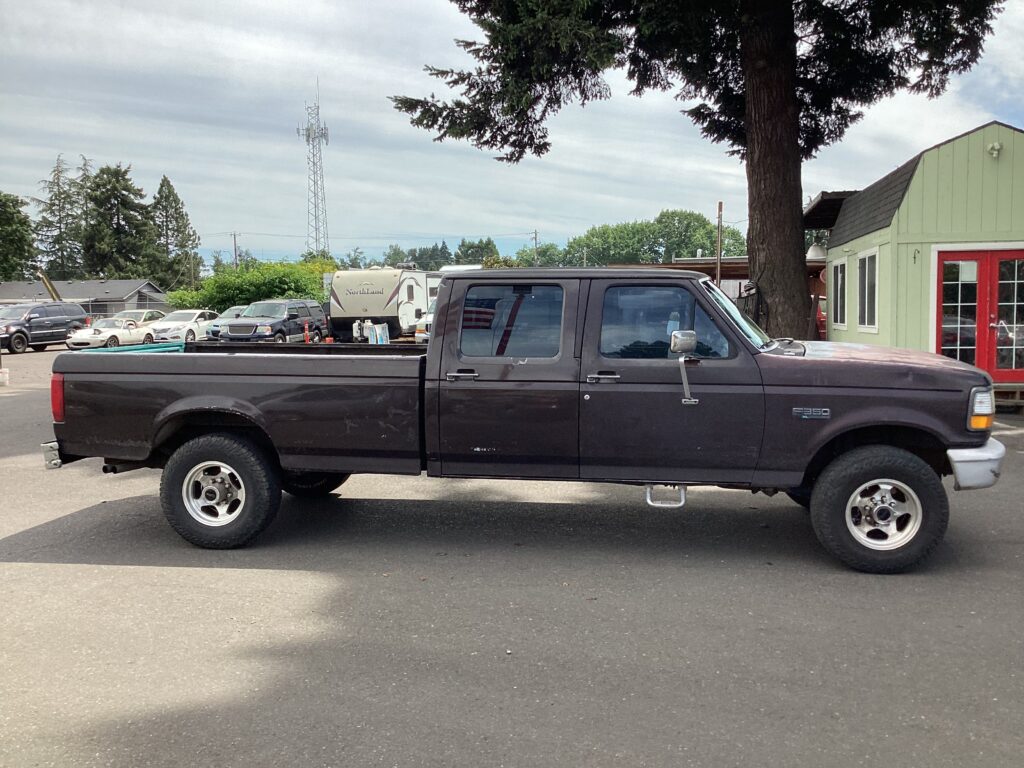1993 Ford F-350 Super Duty XL