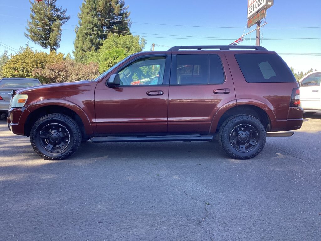 2010 Ford Explorer XLT