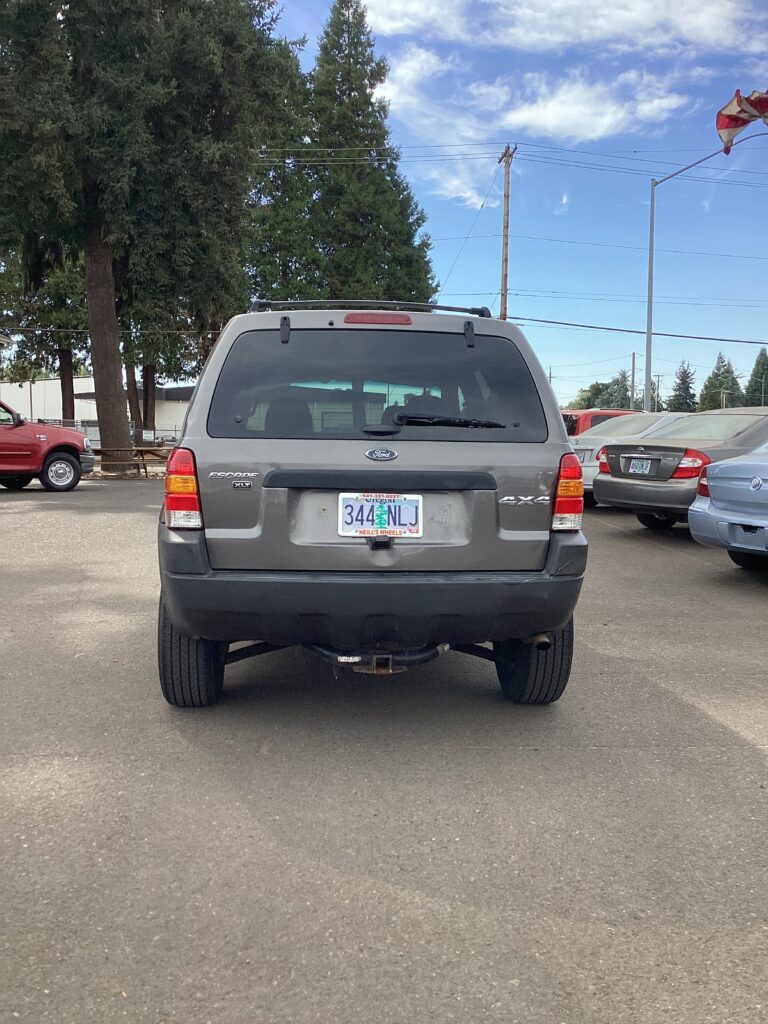 2003 Ford Escape XLT Popular 2