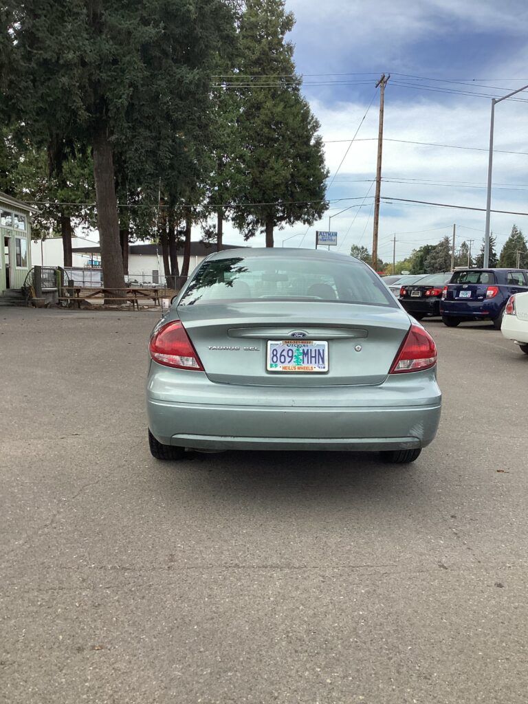 2006 Ford Taurus SEL