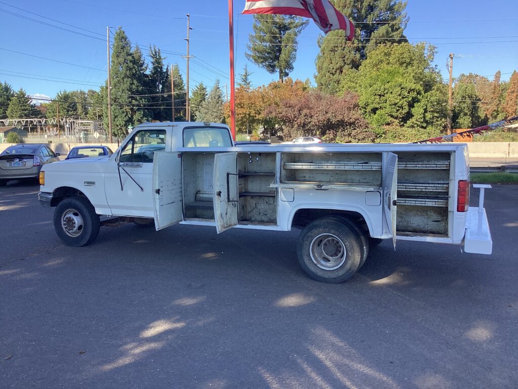 1990 FORD 450
